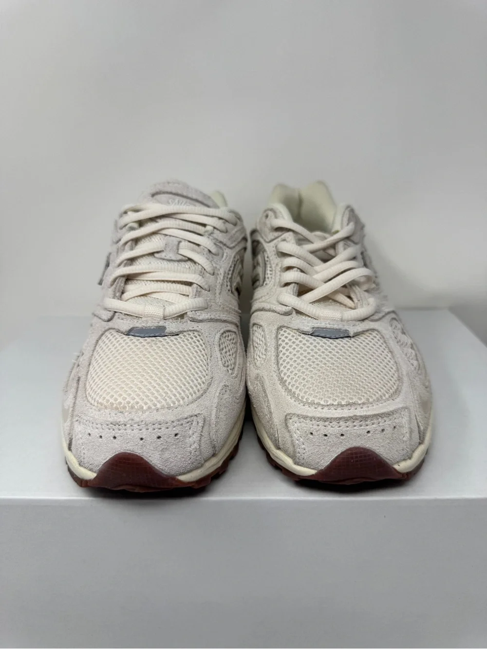 N/A unisex saucony